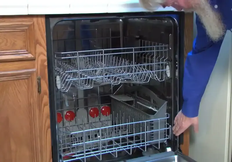 Appliance Leak Repair in Aliso Viejo, CA  -  professional leak detection technician working in Aliso Viejo, Orange County CA