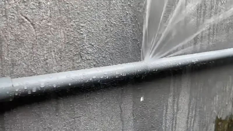 Pinhole Leak Repair in Aliso Viejo, CA  -  professional leak detection technician working in Aliso Viejo, Orange County CA