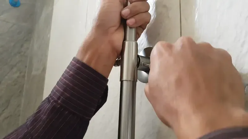 Shower Leak Repair in Aliso Viejo, CA  -  professional leak detection technician working in Aliso Viejo, Orange County CA